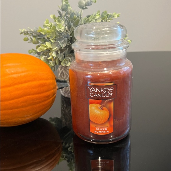 Yankee Candle Other - Yankee Candle Spiced Pumpkin Original Large Candle 22oz